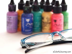 Video tutorial sharing how she turned cheap boring reading glasses into works of art!