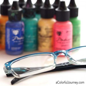 Video tutorial sharing how she turned cheap boring reading glasses into works of art!
