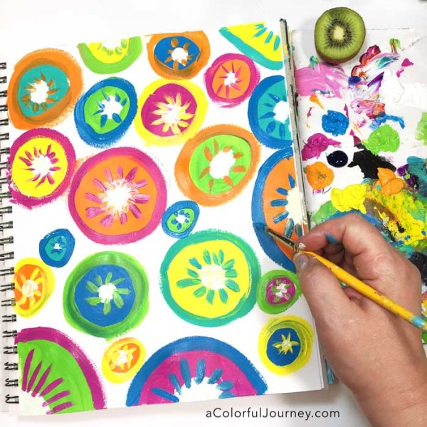 Making patterns in an art journal inspired by everyday objects video tutorial by Carolyn Dube